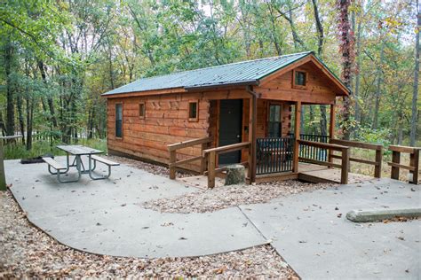 mark twain lake camping cabins.